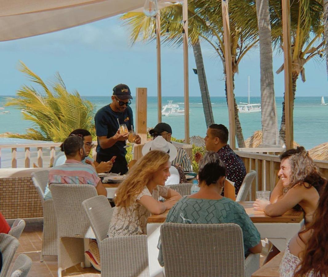 Las Terrazas Vip Pool Beach Club & Spa Punta Cana Ngoại thất bức ảnh