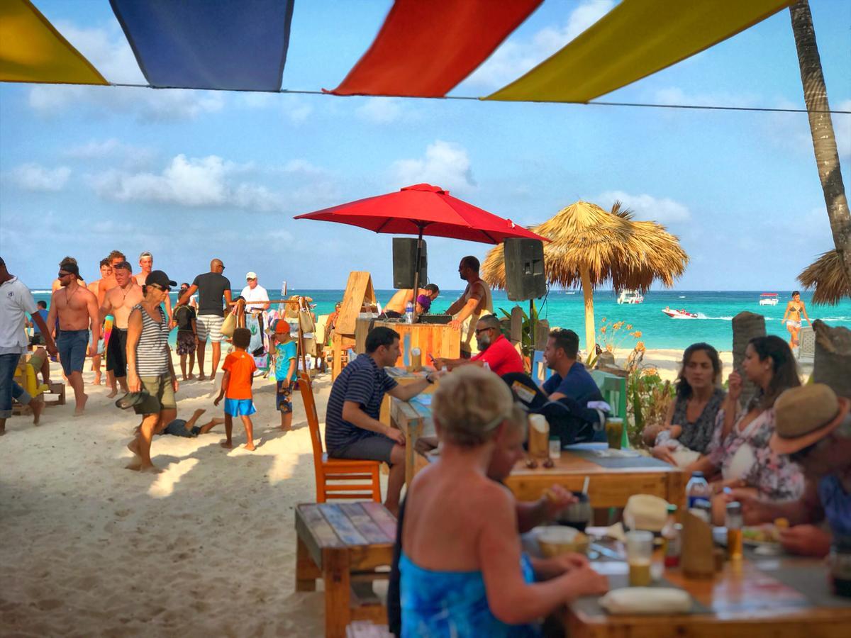 Las Terrazas Vip Pool Beach Club & Spa Punta Cana Ngoại thất bức ảnh